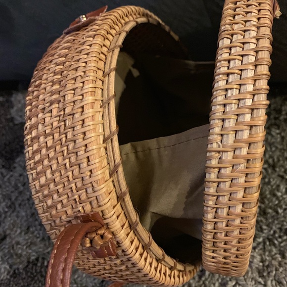🚫SOLD🚫Rattan woven floral print bag ( Brandnew) - Picture 7 of 8